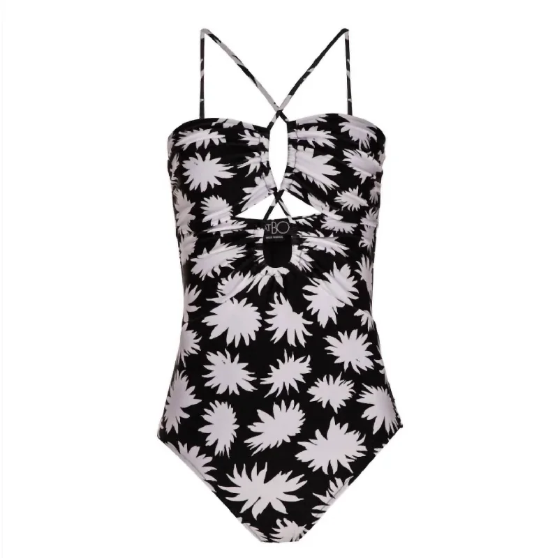 Women's Dahlia Floral One-Piece Swimsuit In Black/white